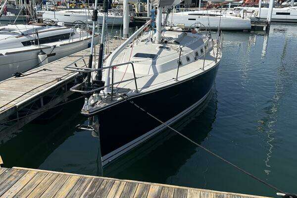 Photo of the 2014 Blue Jacket BJ40 "Flerken"