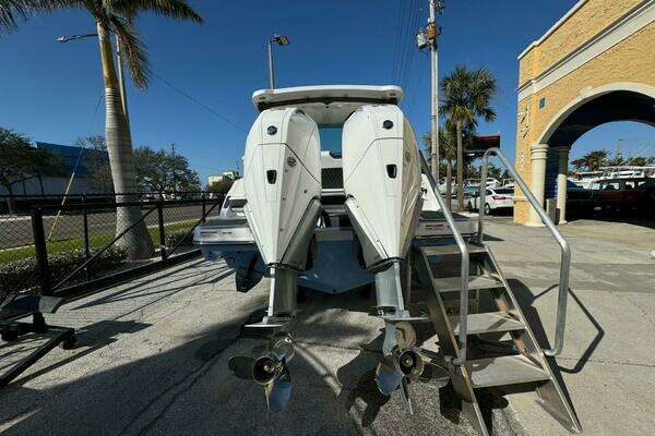 Monterey 30 ELITE Yacht For Sale