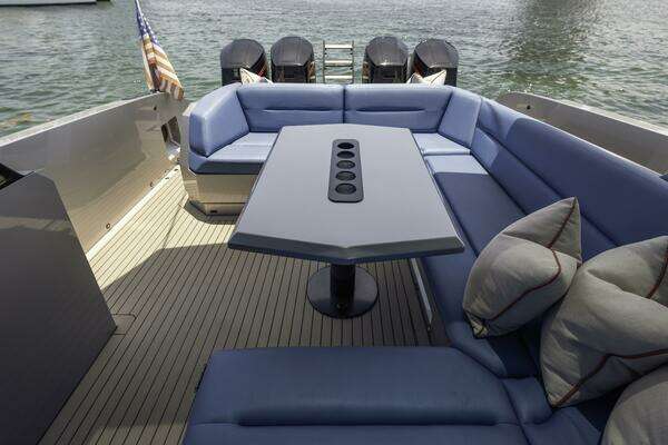 Vanquish Yachts VQ45 Yacht For Sale