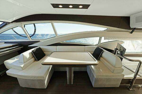 2017 Azimut 60