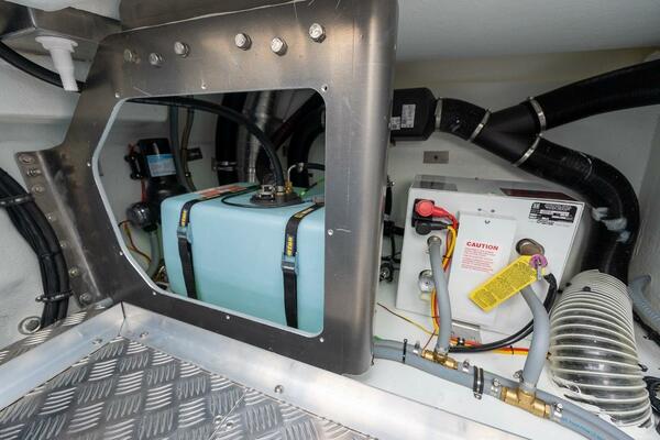 Stock 1 27ft Targa Yacht For Sale