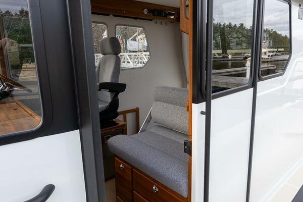 Stock 1 27ft Targa Yacht For Sale