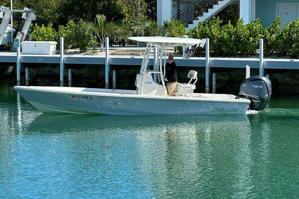 Photo of the 2021 Pathfinder 2400 TRS