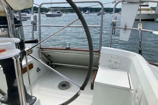 VALIANT 41ft C amp C Yacht For Sale