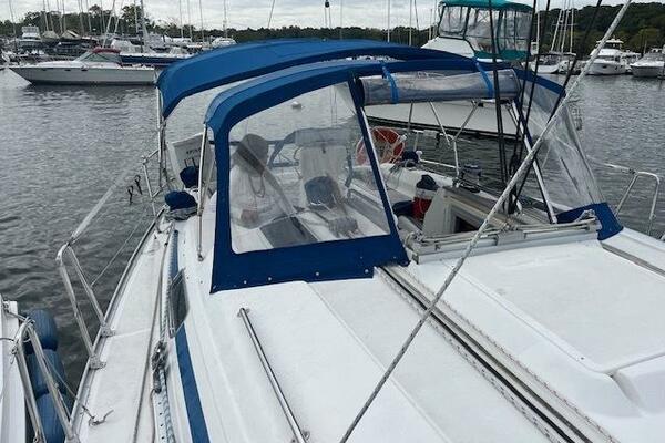 Stephanie Q 40ft Bavaria Yacht For Sale
