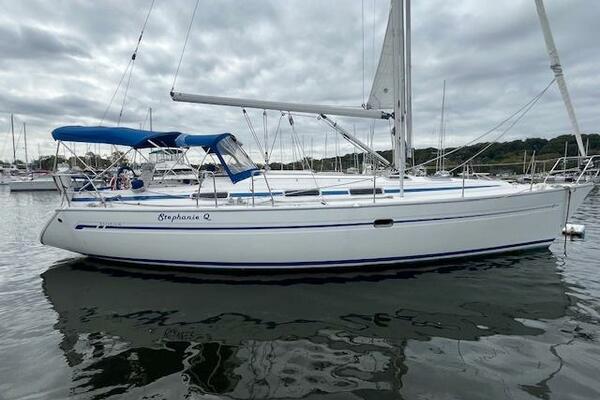 Stephanie Q 40ft Bavaria Yacht For Sale