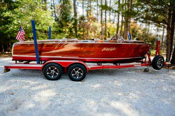 Photo of the 1941 Hacker-Craft 19