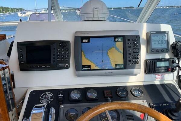 ENCORE 33ft Little Harbor Yacht For Sale ENCORE 33ft Little Harbor Yacht For Sale