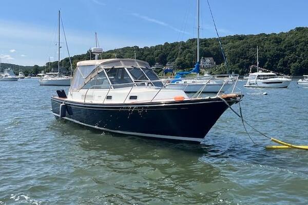 ENCORE 33ft Little Harbor Yacht For Sale ENCORE 33ft Little Harbor Yacht For Sale