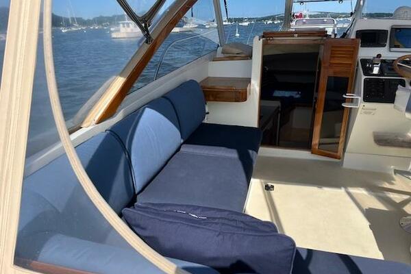 ENCORE 33ft Little Harbor Yacht For Sale ENCORE 33ft Little Harbor Yacht For Sale