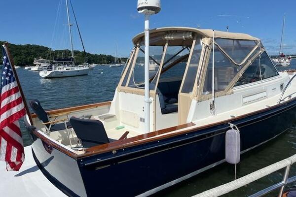 ENCORE 33ft Little Harbor Yacht For Sale ENCORE 33ft Little Harbor Yacht For Sale
