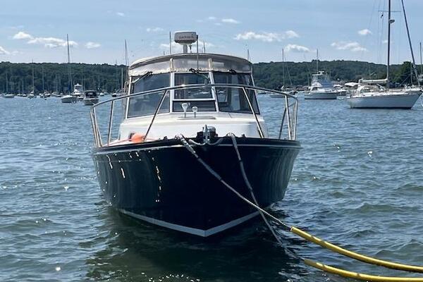 ENCORE 33ft Little Harbor Yacht For Sale ENCORE 33ft Little Harbor Yacht For Sale