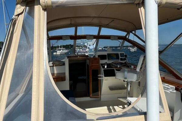 ENCORE 33ft Little Harbor Yacht For Sale ENCORE 33ft Little Harbor Yacht For Sale