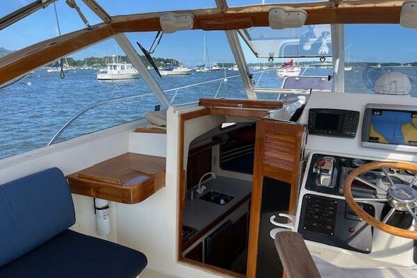 ENCORE 33ft Little Harbor Yacht For Sale ENCORE 33ft Little Harbor Yacht For Sale