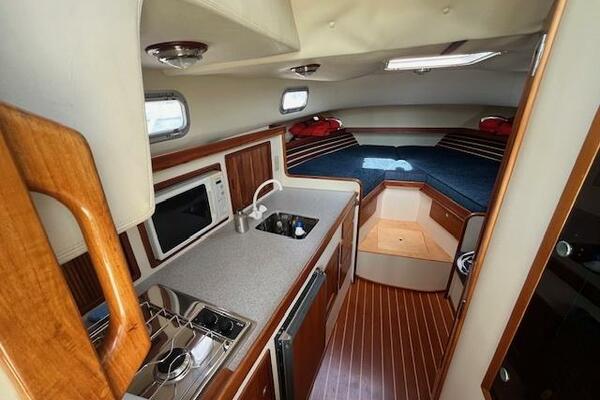 ENCORE 33ft Little Harbor Yacht For Sale ENCORE 33ft Little Harbor Yacht For Sale