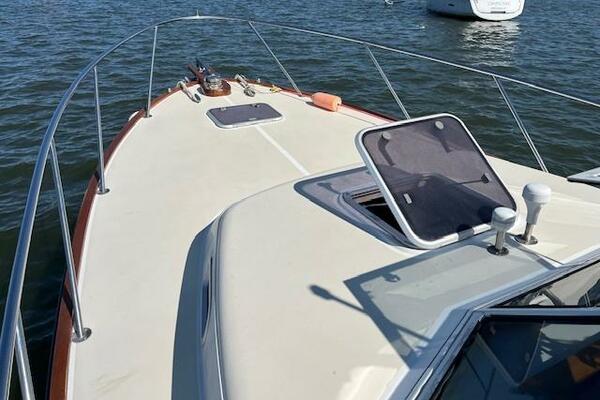 ENCORE 33ft Little Harbor Yacht For Sale ENCORE 33ft Little Harbor Yacht For Sale