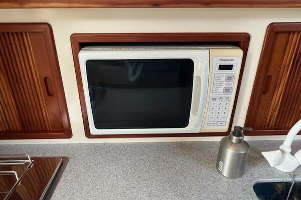 ENCORE 33ft Little Harbor Yacht For Sale ENCORE 33ft Little Harbor Yacht For Sale