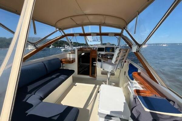 ENCORE 33ft Little Harbor Yacht For Sale ENCORE 33ft Little Harbor Yacht For Sale
