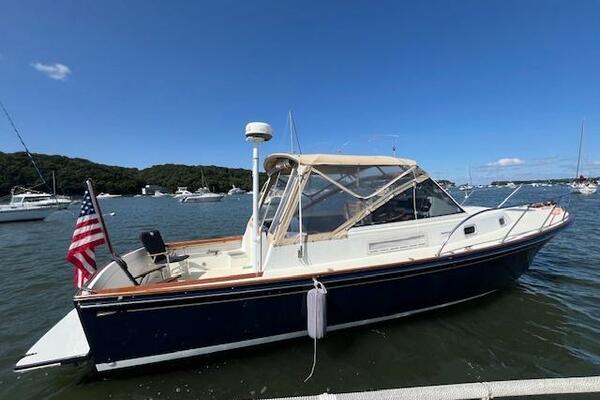 ENCORE 33ft Little Harbor Yacht For Sale ENCORE 33ft Little Harbor Yacht For Sale
