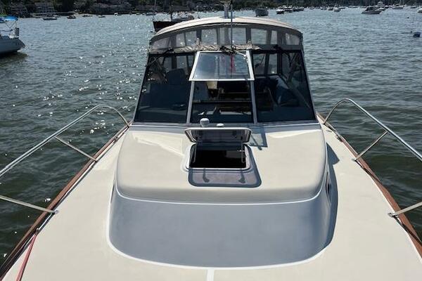 ENCORE 33ft Little Harbor Yacht For Sale ENCORE 33ft Little Harbor Yacht For Sale