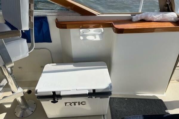ENCORE 33ft Little Harbor Yacht For Sale ENCORE 33ft Little Harbor Yacht For Sale