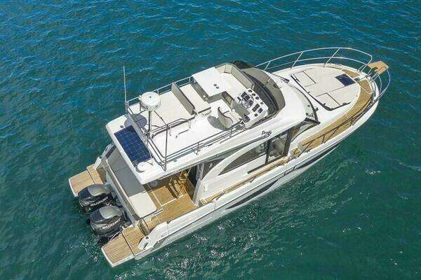 36ft Beneteau Yacht For Sale