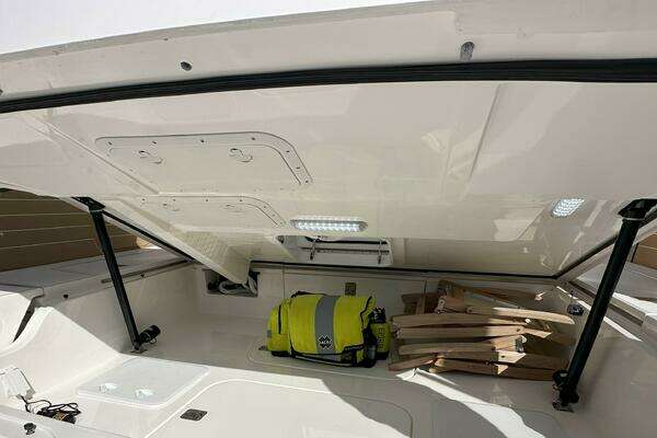 2025 Tiara Yachts 60