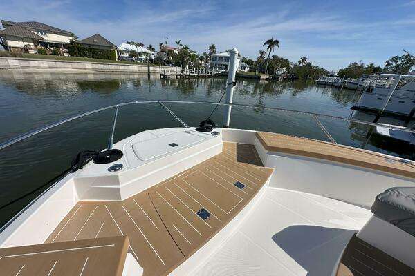 Just Fine 60ft Tiara Yachts Yacht For Sale