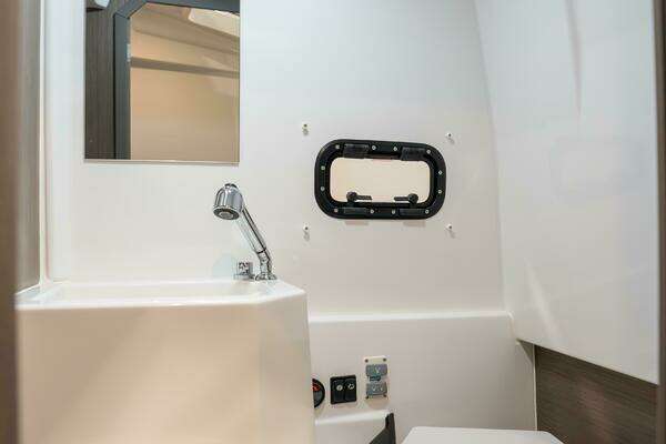 Photo of the 2026 Beneteau Flyer 9 SPACEdeck
