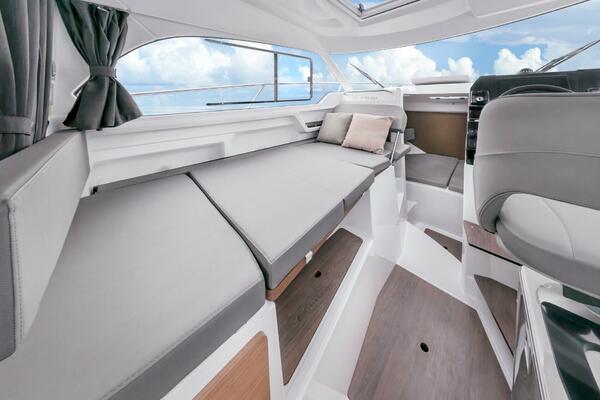 26ft Beneteau Yacht For Sale