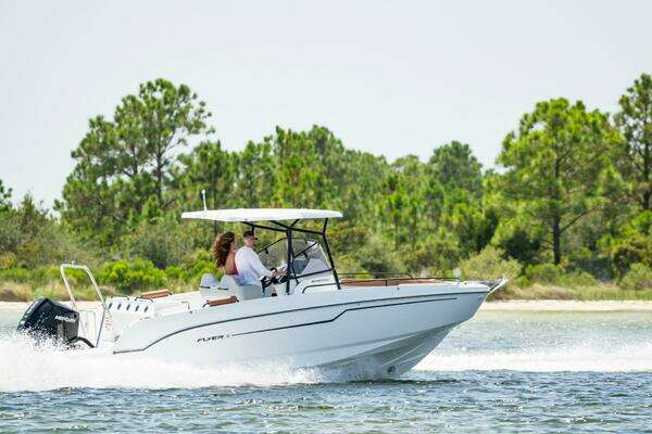 Photo of the 2026 Beneteau Flyer 8 SPACEdeck