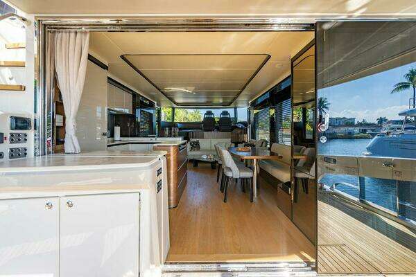 Photo of the 2023 Absolute 64 Navetta "KINGSHIP"