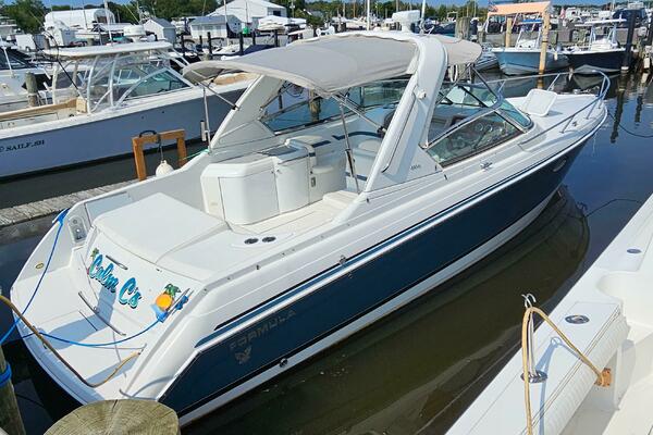 33ft Formula Yacht For Sale 33ft Formula Yacht For Sale