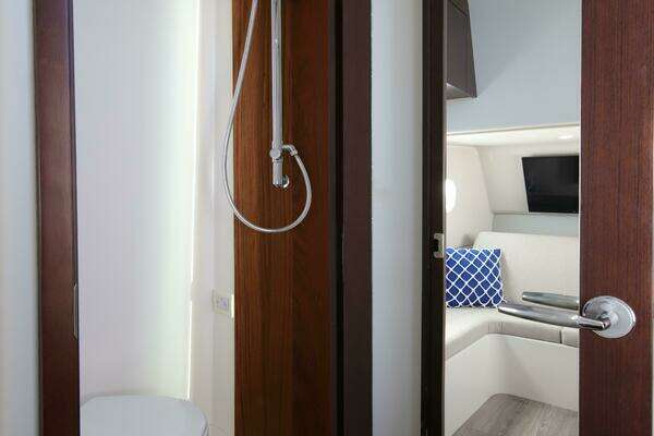 43ft Jupiter Yacht For Sale