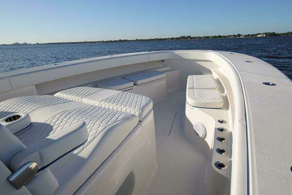 43ft Jupiter Yacht For Sale