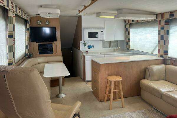 Hatteras  Yacht For Sale