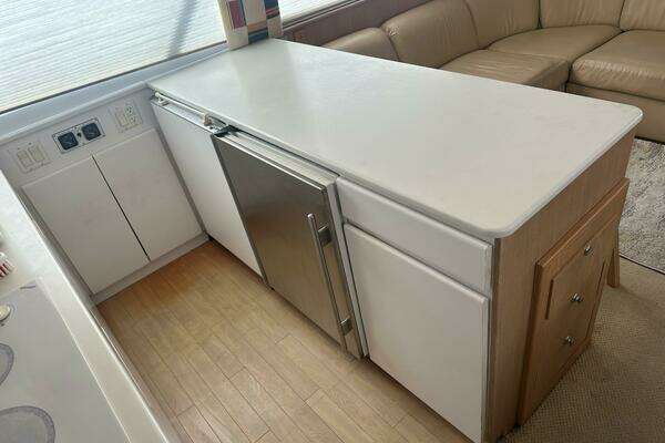 Hatteras  Yacht For Sale