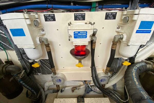 Tropical High 33ft Rampage Yacht For Sale Tropical High 33ft Rampage Yacht For Sale