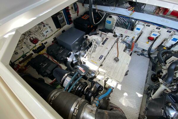 Tropical High 33ft Rampage Yacht For Sale Tropical High 33ft Rampage Yacht For Sale
