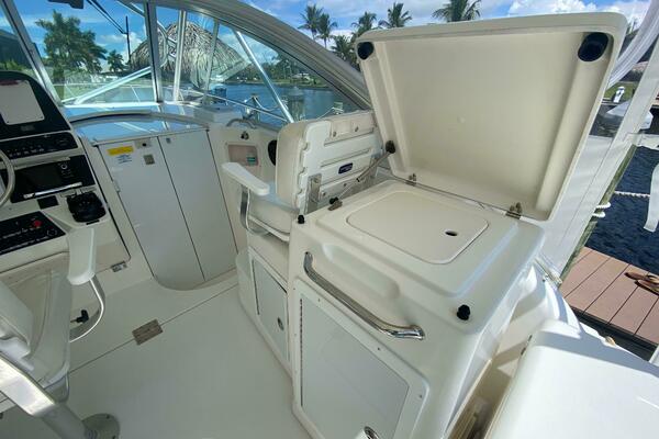 Tropical High 33ft Rampage Yacht For Sale Tropical High 33ft Rampage Yacht For Sale