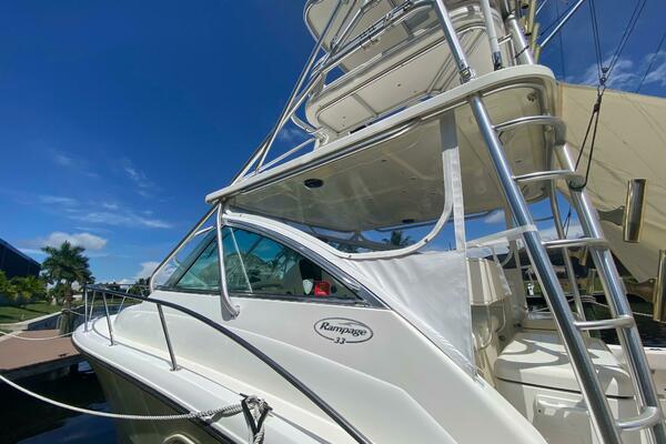 Tropical High 33ft Rampage Yacht For Sale Tropical High 33ft Rampage Yacht For Sale