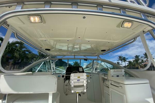 Tropical High 33ft Rampage Yacht For Sale Tropical High 33ft Rampage Yacht For Sale