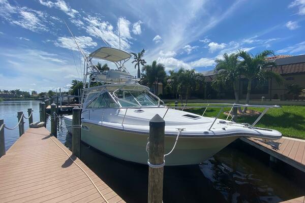 Tropical High 33ft Rampage Yacht For Sale Tropical High 33ft Rampage Yacht For Sale