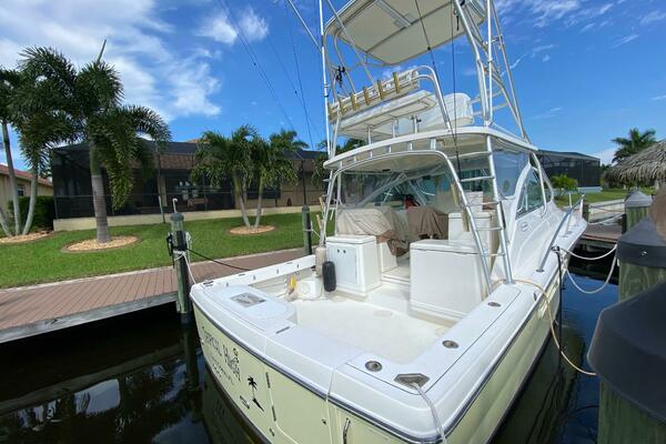 Tropical High 33ft Rampage Yacht For Sale Tropical High 33ft Rampage Yacht For Sale