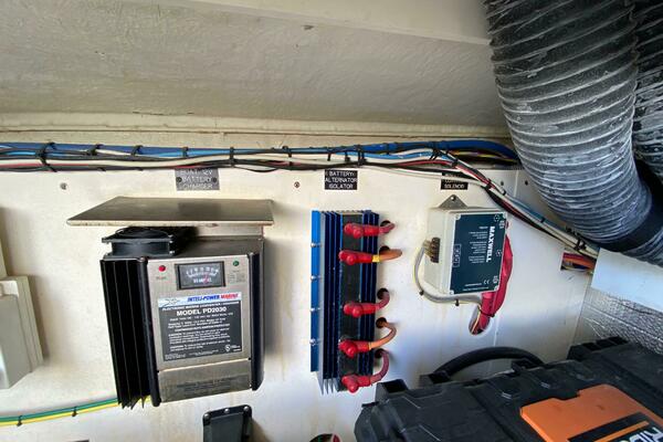 Tropical High 33ft Rampage Yacht For Sale Tropical High 33ft Rampage Yacht For Sale