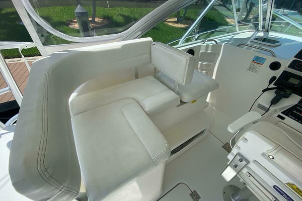 Tropical High 33ft Rampage Yacht For Sale Tropical High 33ft Rampage Yacht For Sale
