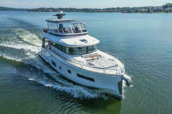 2021 Sirena 58