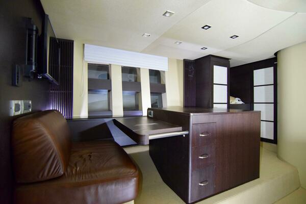 62ft Azimut Yacht For Sale 62ft Azimut Yacht For Sale