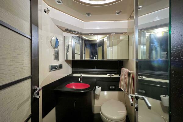 62ft Azimut Yacht For Sale 62ft Azimut Yacht For Sale