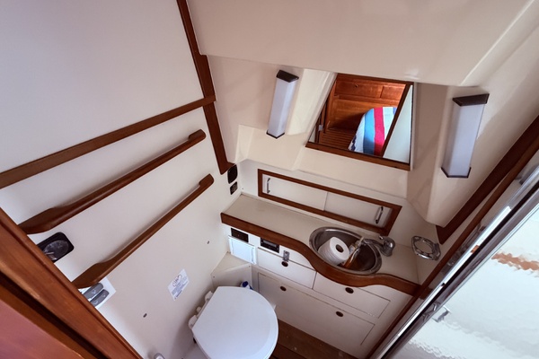 Raindance 36ft Sabre Yacht For Sale